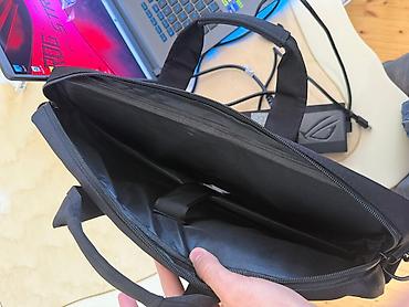 i9 9900: ASUS ROG Strix (17") oyun noutbuku Xüsusiyyətlər: - Ekran: 17.3" — 7