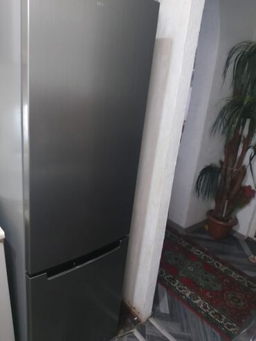 Qabyuyan maşınlar: Soyuducu
450azn qiymet sondur
Bileceri 2223 leli