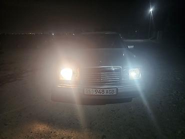 авто стенд: Mercedes-Benz W124: 1995 г., 2.2 л, Механика, Бензин, Универсал — 5