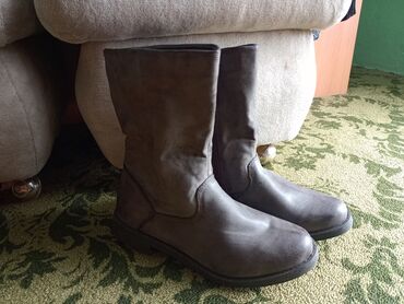 maslinasto zelene čizme: High boots, 39