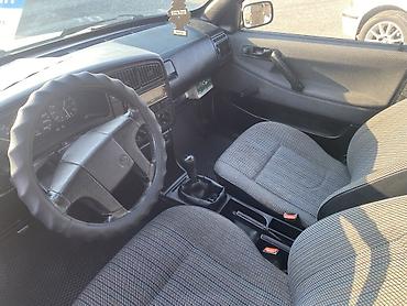 1kr fe: Volkswagen Passat Variant: 1990 г., Механика, Универсал — 8