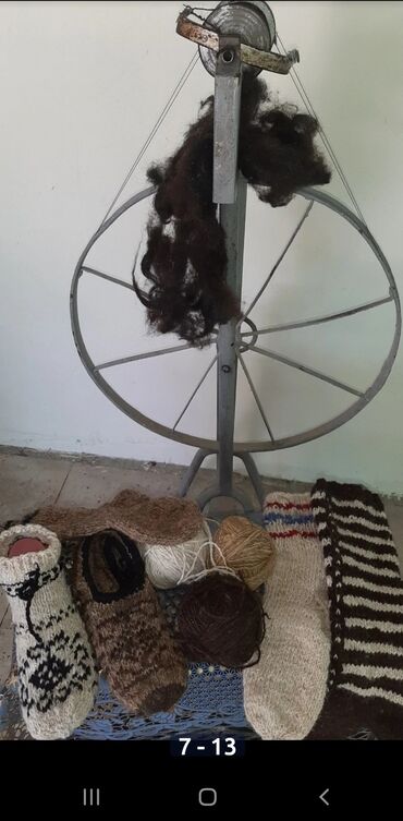 Digər: Yundan hazırlanmış iplər və toxunma əl işləri. Sifariş qəbul olunur — 3