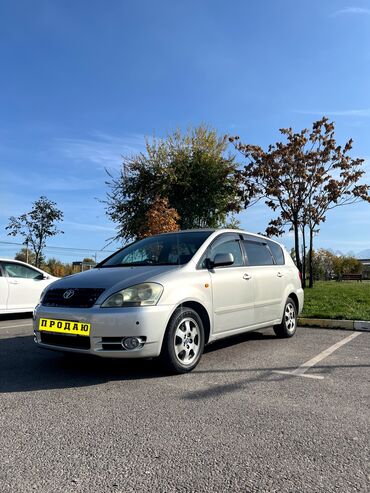 shumoizoljaciju i: Toyota Ipsum: 2002 г., 2.4 л, Автомат, Бензин, Вэн/Минивэн