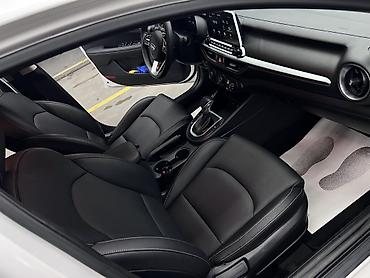 Kia: Kia Cerato: 2019 г., Седан — 10