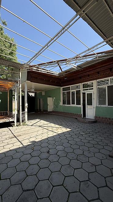 Продажа коттеджей и домов: Сдается в аренду! На долгий срок жилой дом из 6 комнат по адресу — 4