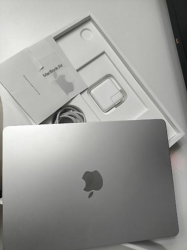 макбук 2025 года: MacBook Air M3 - 16 / 256 GB В идеальном состоянии. Стильный, тонкий — 9