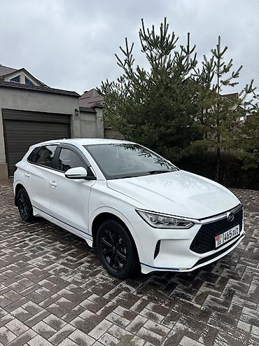 BYD: BYD E2: 2020 г., Автомат, Электромобиль, Хэтчбэк — 1