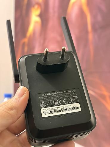 smart android box: Wifi gücləndirici satılır.5G dəstəklıyir.seriya adı 1200 ac di.Güclü — 3