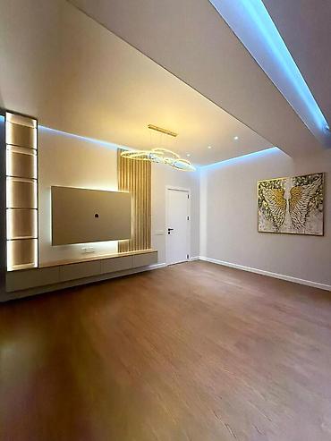 ag neft satisi: 8-ci kilometr, 4 otaqlı, Yeni tikili, m. Neftçilər, 126 kv. m — 1