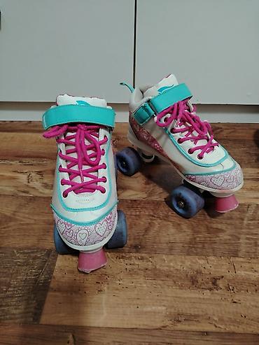 Roleri i rolšue: Rosule broj 35-36 - Tip: klasični roleri sa četiri točka (po dva — 1