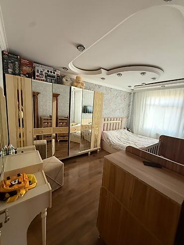 Продажа квартир: Gənçlikdə 3 otaq 4 merrtəbəli binanin 3 çü mərtəbəsində veşləri ilə — 3