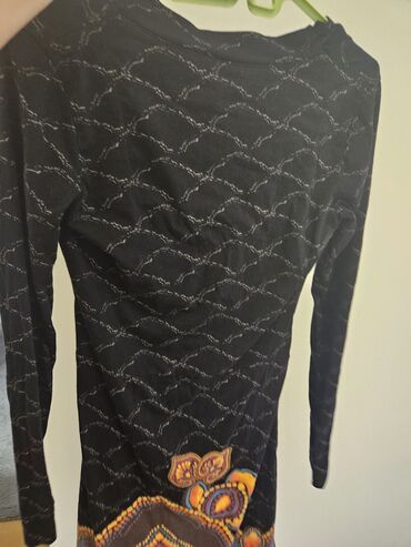 desigual patike: Desigual M (EU 38), bоја - Crna, Dugih rukava