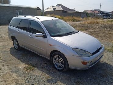 Ford: Ford Focus: 2002 г., 1.6 л, Механика, Бензин, Универсал