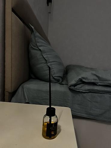 Посуточная аренда комнат: Сдаются комнаты в красивом чистом хостеле в центре города Ош . Имеются — 10