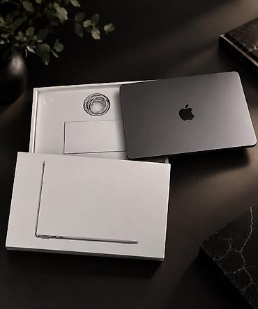 printer aliram: İşlənmiş Apple MacBook, 13.3 ", Apple M3, 256 GB — 4