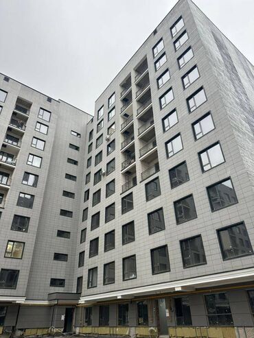 квартира берилет маладая: 1 комната, 42 м², 2 этаж, ПСО (под самоотделку)