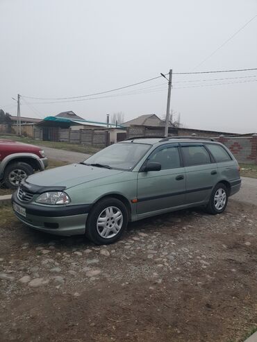 Toyota: Toyota Avensis: 2002 г., 1.8 л, Механика, Бензин, Универсал — 1