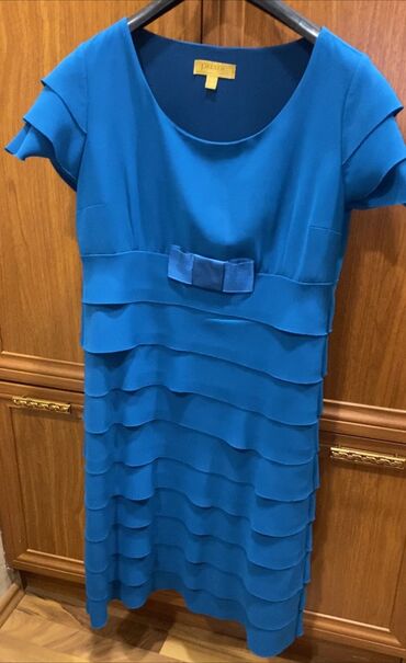 mavi donlar: Коктейльное платье, XL (EU 42)