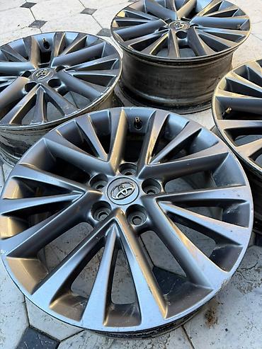 Дисктер: Куйма Дисктер R 17 Toyota, Комплект, тешиктери - 5, Колдонулган — 5