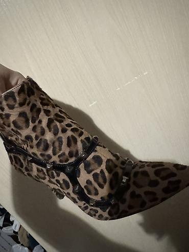 Сапоги: Leopard naxışlı qadın botları - Model: incə burunlu, nazik hündür — 3
