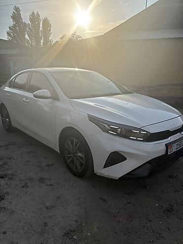 Продажа авто: Kia K3: 2021 г., 1.6 л, Автомат, Бензин, Седан — 2
