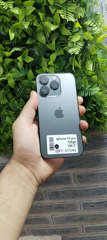 rəsmi 14 c: IPhone 14 Pro, 128 ГБ, Black Titanium, Гарантия, Кредит, Беспроводная зарядка