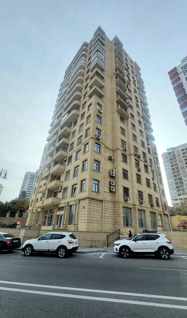 Yeni tikili: Yasamal, 4 otaqlı, Yeni tikili, m. İçərişəhər, 204 kv. m -da lalafo.az — 2 Yeni tikili: Yasamal, 4 otaqlı, Yeni tikili, m. İçərişəhər, 204 kv. m — 2