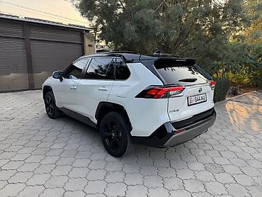 за неделю: Toyota RAV4: 2022 г., 2.5 л, Автомат, Гибрид, Кроссовер — 5