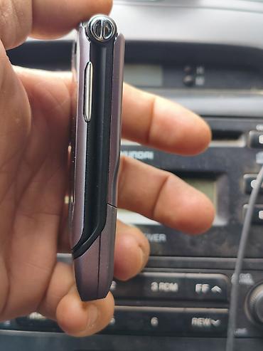 Мобильные телефоны и аксессуары: Motorola Razr2 V8, Б/у, цвет - Серый, 1 SIM — 4