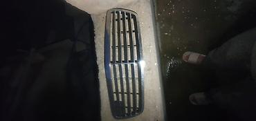 mersedes hissələri: Mersedes Benz w210 ön radiator barmaqlığı rənq xrom renqi endirim — 2
