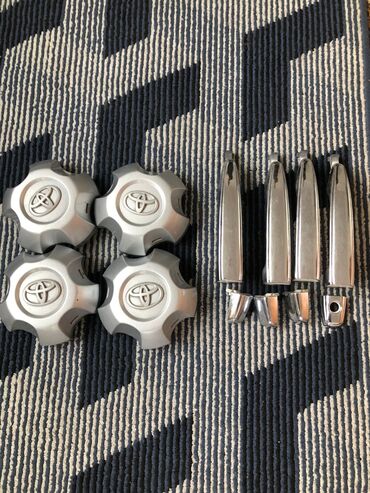 corolla runx: Комплект аксессуаров для Toyota. ручки дверей на lexus 470 Состав: - 4