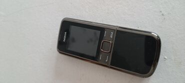 Fiat: Nokia 8800 original deyil. Telefon ağırdı deyə gəzdirə bilmirəm