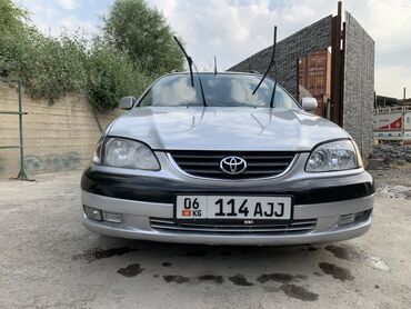 машина в долг: Toyota Avensis: 2002 г., 1.8 л, Механика, Бензин, Универсал
