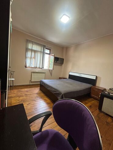 Uzunmüddətli kirayə mənzillər: Kirayə verilən mənzil – 3 otaq Plan və xüsusiyyətlər: - Geniş — 14