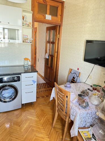 Köhnə tikili: Nərimanov rayonu Atatürk pr. 3 otaqli lelinqrad lahiyəli ev satilir — 9