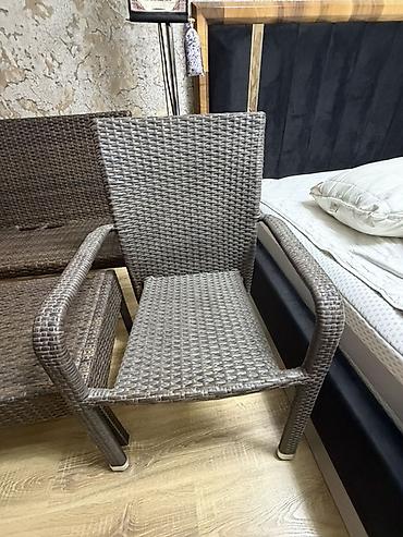 balkonlar: Rattan oturacaq dəsti – 4 parça - Tərkib: 2 ədəd qoltuqlu kreslo, 1 — 6