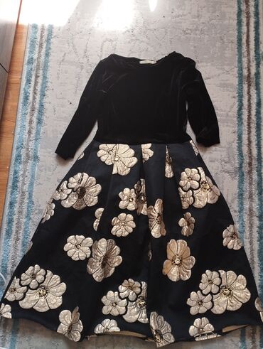 черное вечернее платье в пол: Вечернее платье, Длинная модель, С рукавами, 3XL (EU 46)