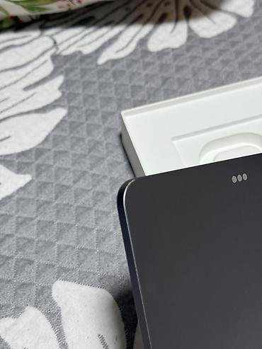 Планшеты: Планшет, Apple — 10