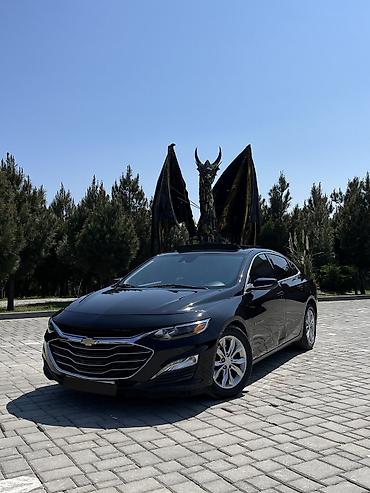 jet 49: Chevrolet Malibu: 1.5 l | 2019 il 100000 km Sedan — 1