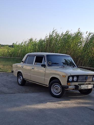 VAZ (LADA): VAZ 2106 sedan Xüsusiyyətlər: - Korpus: bej rəng, xrom bamperlər — 12