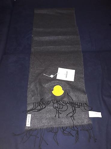 Kape i aksesoari: Moncler, One size, bоја - Crna — 1