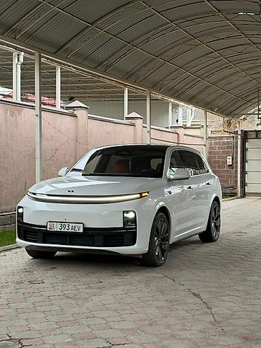Lixiang: Lixiang L7: 2024 г., 1.5 л, Гибрид, Кроссовер — 9