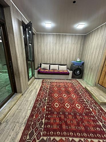 Үйлөрдү сатуу: 4 бөлмө, 80 м², 4 соток, Бишкек, Баят/Азиз базары Кыймылсыз мүлк агенттиги — 2