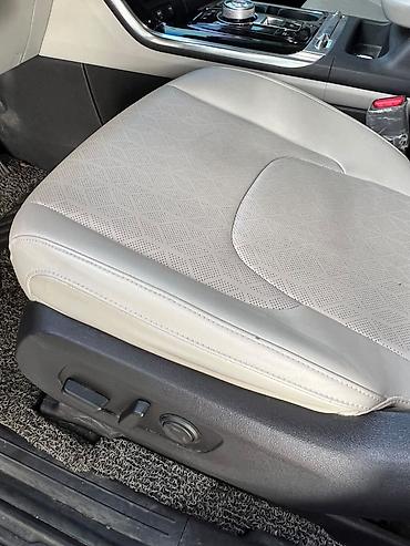 Kia: Kia Carnival: 2020 г., Минивэн — 32