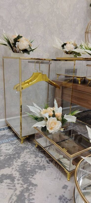 Xonçalar: Salam xonça yeni alınıb 1 dəfə istifadə olunub. Ehtiyac yoxdur — 9