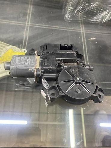 pezo 1: MOTORIC PODIZACA STAKLA ZA VOLKSWAGEN POLO - 6R0959801R | Prednji — 1