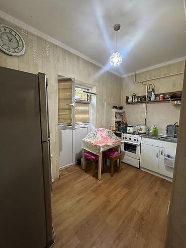 105 с: 1 комната, 35 м², 5 мкр 105 серия, 1 этаж, Свежий ремонт — 4
