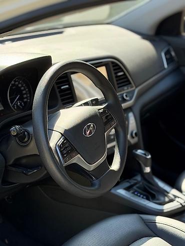 hyundai sonata 2 turbo: Hyundai Elantra: 1.6 l | 2018 il Sedan — 8
