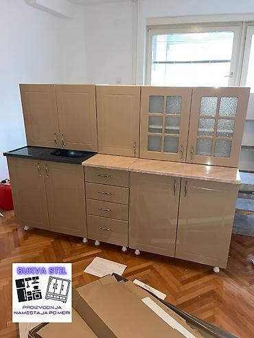 Kuhinjski nameštaj: Kuhinjski elementi – komplet visećih i donjih elemenata sa radnim — 26