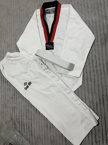 Спорт жана эс алуу: Комплект экипировки для тхэквондо (WT/World Taekwondo) Состав: - — 5